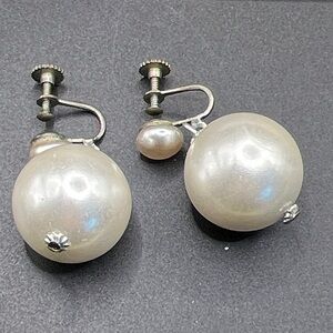 Vintage 1950’s Japan faux pear Earrings